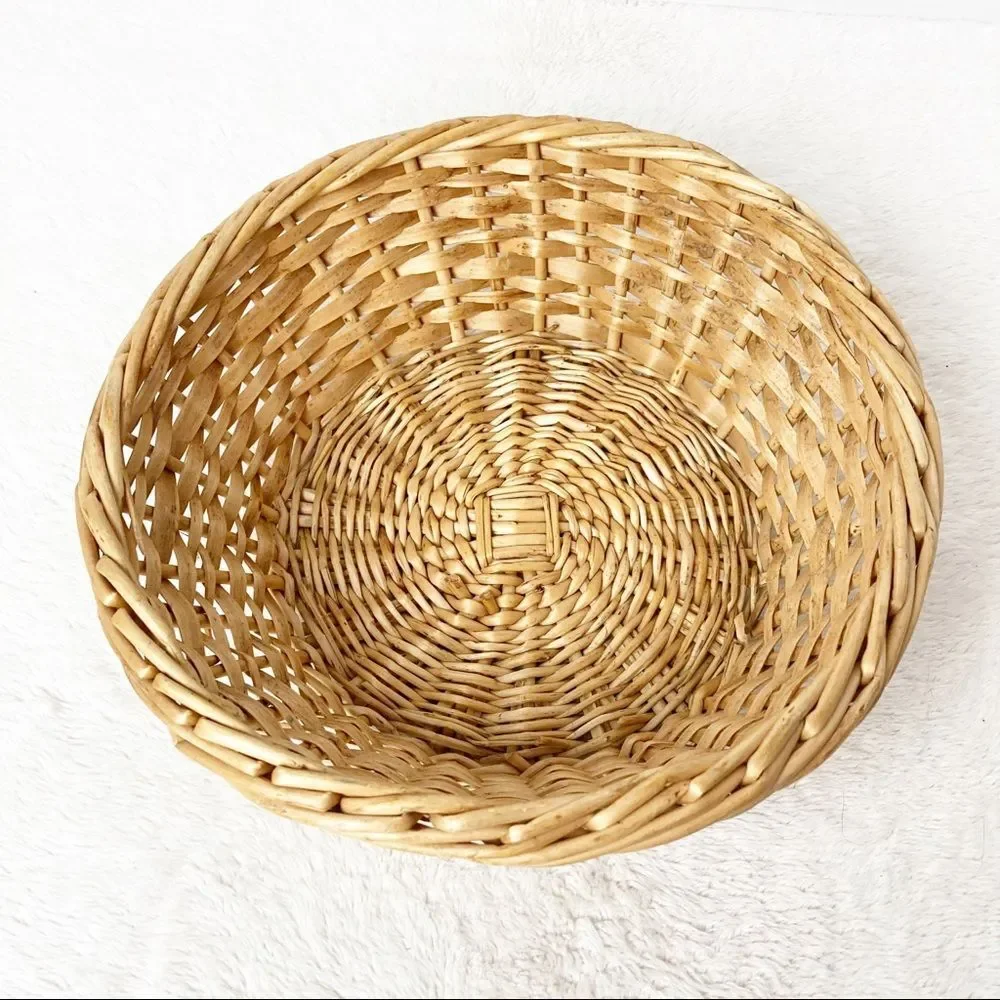 Round basket low short 9” diameter